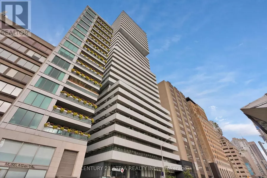 200 Bloor ST West #3002, Toronto (annex), ON M5S1T8