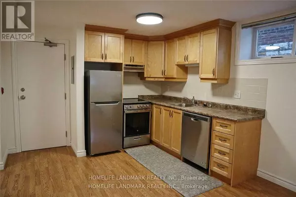 Toronto (yonge-eglinton), ON M5P2K9,969 Avenue RD #Lwr RR