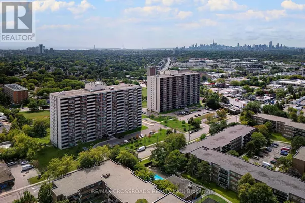 25 Sunrise AVE #210, Toronto (victoria Village), ON M4A2S2