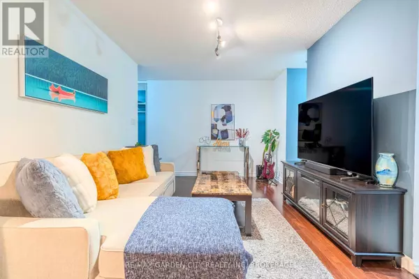 Toronto (clanton Park), ON M3H2T4,897 Sheppard AVE West #202