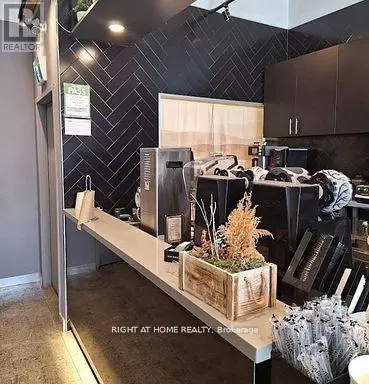 Toronto (hillcrest Village), ON M2H3S8,3365 Steeles Ave E AVE #B3