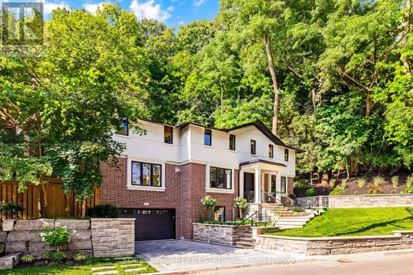 Toronto (rosedale-moore Park), ON M4W1X1,52 ROXBOROUGH DRIVE