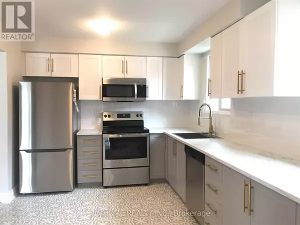 Toronto (pleasant View), ON M2H2H9,88 Apache TRL #Upper