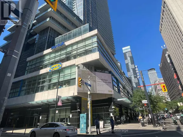 Toronto (bay Street Corridor), ON M5B1S8,384 Yonge ST #4