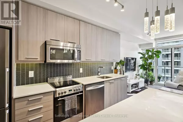 Toronto (moss Park), ON M5A0L4,105 George ST #903