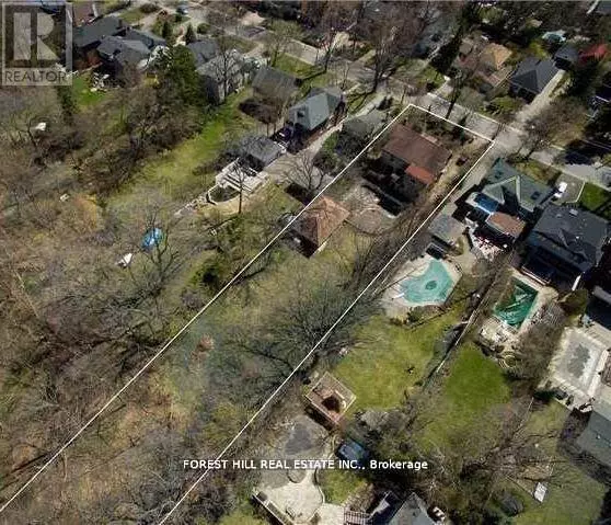 Toronto (lawrence Park South), ON M4N1A4,132 BLYTHWOOD ROAD W