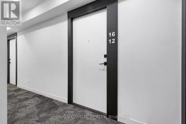 Toronto (moss Park), ON M5B0C8,319 Jarvis ST #1612