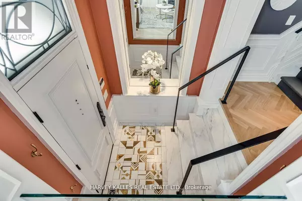 Toronto (annex), ON M5R1P8,106 BELMONT STREET