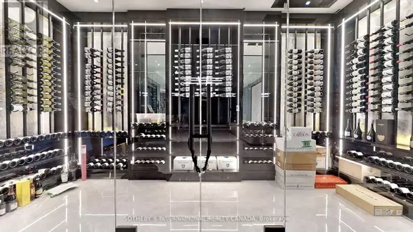 Toronto (forest Hill South), ON M5P2T7,101 DUNLOE ROAD