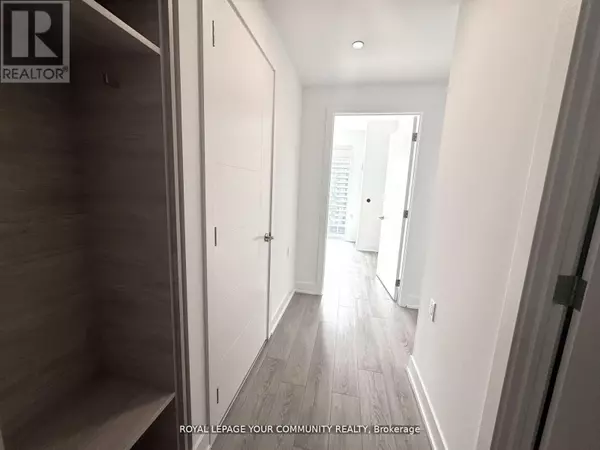 Toronto (mount Pleasant East), ON M4P0E6,200 Redpath AVE #1804