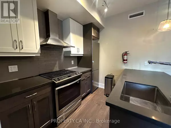 Toronto (annex), ON M5R2S1,28 Madison AVE #05