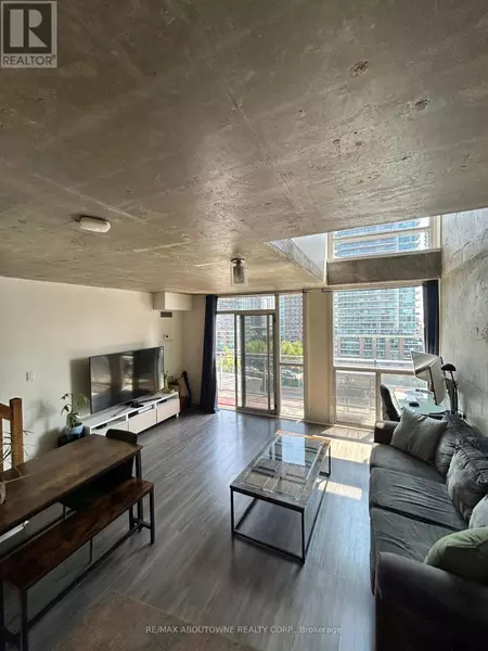 1029 King ST West #1005, Toronto (niagara), ON M6K3M9