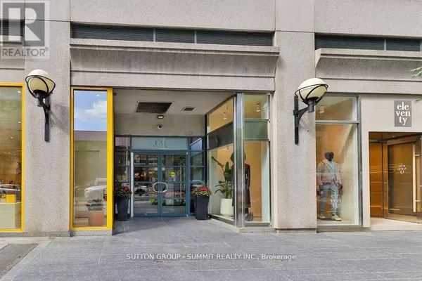 Toronto (annex), ON M5S1M8,102 Bloor ST West #Ph07