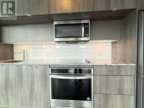 Toronto (north St. James Town), ON M4W0B3,585 Bloor ST East #1222