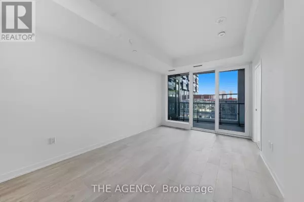 Toronto (banbury-don Mills), ON M3C0S6,1 Kyle Lowry RD #406