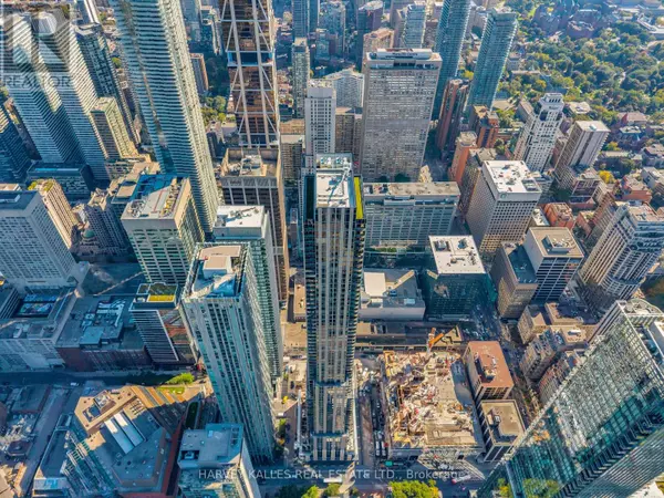 Toronto (annex), ON M4W0B7,11 Yorkville AVE #4110