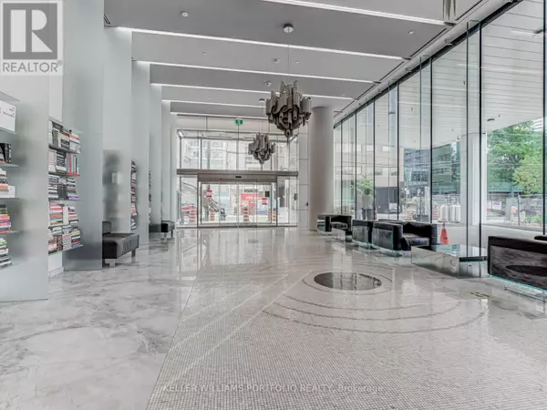 5 Soudan AVE #1013, Toronto (mount Pleasant West), ON M4S0B1