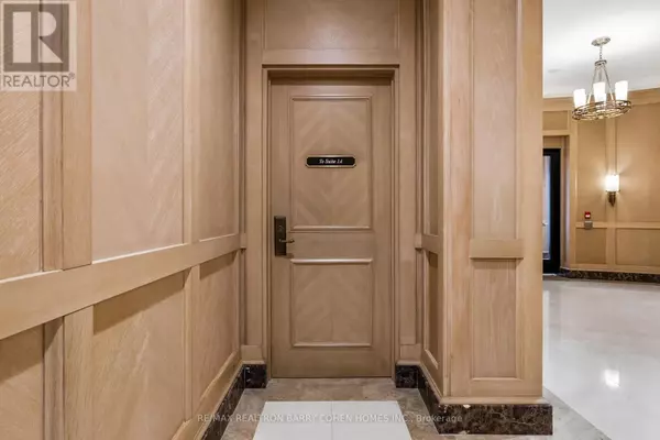 Toronto (bay Street Corridor), ON M5S3M5,1 St Thomas ST #1A