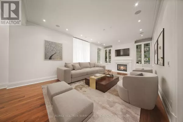 Toronto (bay Street Corridor), ON M5S3M5,1 St Thomas ST #1A