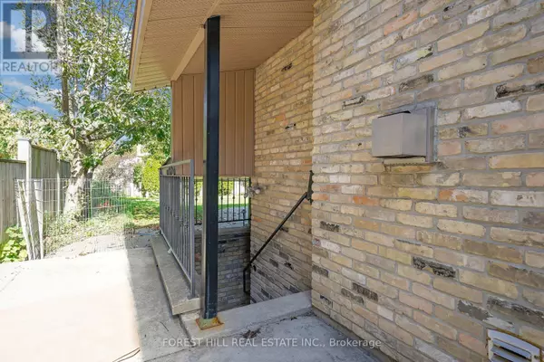 106 Nipigon AVE #Bsmt B, Toronto (newtonbrook East), ON M2M2W2