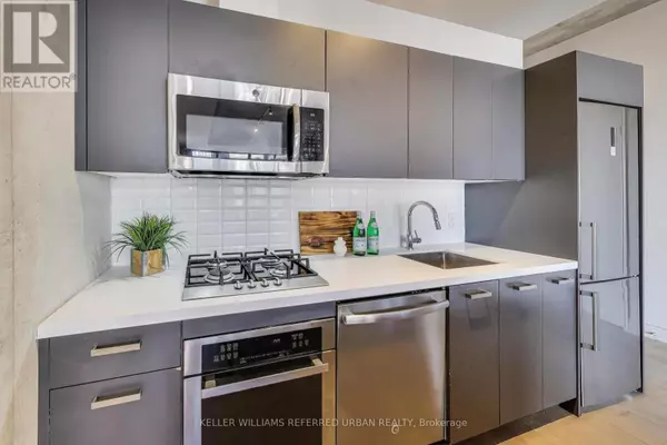 Toronto (waterfront Communities), ON M5V0N9,608 Richmond ST West #616