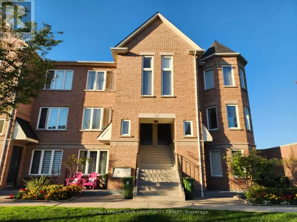 80 Aerodrome CRES #202, Toronto (leaside), ON M4G4J1