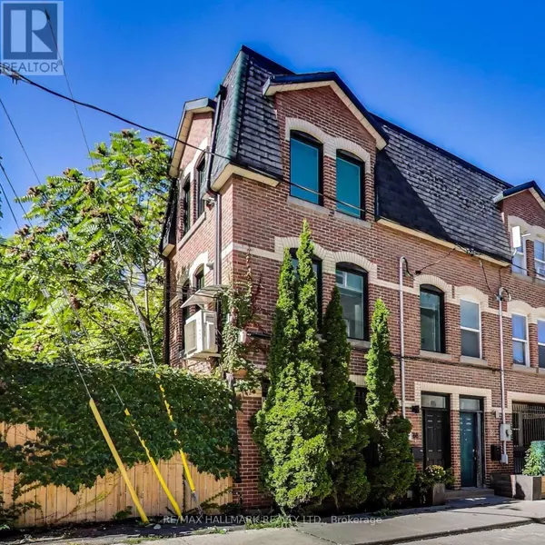 Toronto (moss Park), ON M5A1Z5,88 POULETT STREET