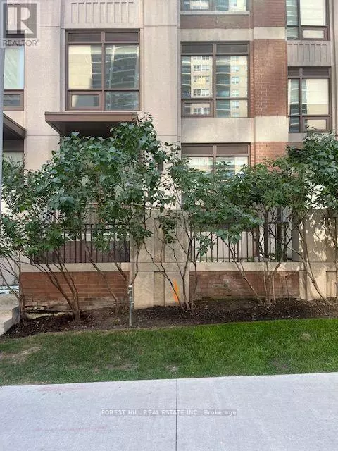 Toronto (forest Hill South), ON M5P2Y2,310 Tweedsmuir AVE #Th4