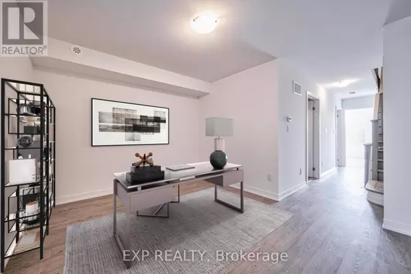 Toronto (englemount-lawrence), ON M6A0G1,58 HOOYO TERRACE