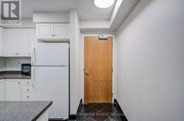 Toronto (willowdale West), ON M2N7H2,7 Lorraine DR #2315