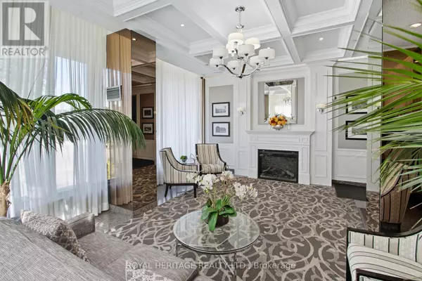 Toronto (parkwoods-donalda), ON M3A3M5,75 Graydon Hall DR #1706