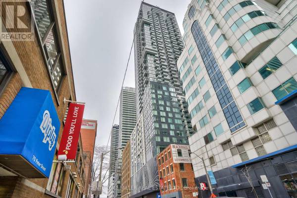 Toronto (waterfront Communities), ON M5V2G4,87 Peter ST #3609