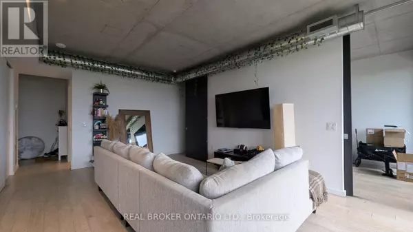 Toronto (moss Park), ON M5A0M4,170 Bayview AVE #817