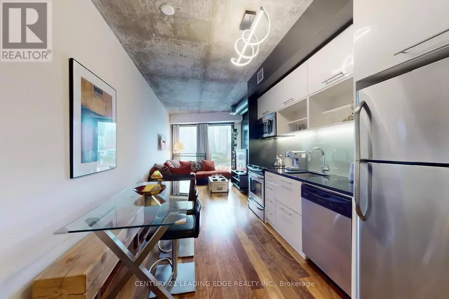 51 Trolley CRES #802, Toronto (moss Park), ON M5A0E9