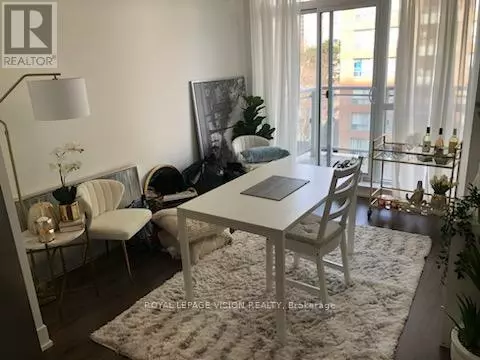 Toronto (mount Pleasant West), ON M4S0A7,68 Merton ST #517