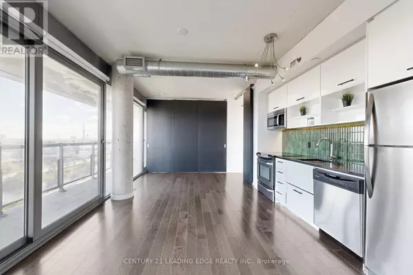 Toronto (moss Park), ON M5A0E9,32 Trolley CRES #1107