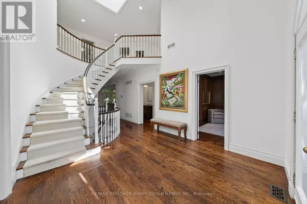 Toronto (bridle Path-sunnybrook-york Mills), ON M2L1H1,106 HIGHLAND CRESCENT