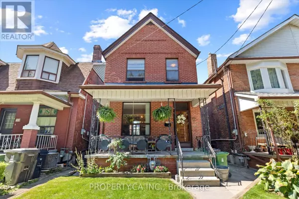 790 MANNING AVENUE, Toronto (annex), ON M6G2W6