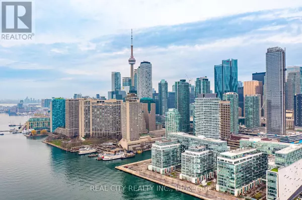 Toronto (waterfront Communities), ON M5E0A4,29 Queens Quay East #626