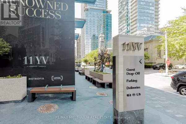 Toronto (annex), ON M4W0B7,11 Yorkville AVE #4103