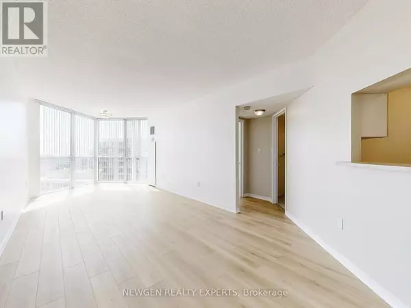 Toronto (banbury-don Mills), ON M3C3M8,5 Concorde PL #2903