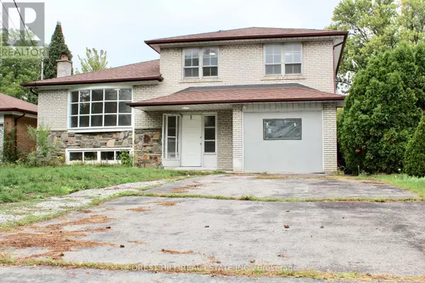 FIRST FLOOR - 8 DOVERWOOD COURT, Toronto (newtonbrook East), ON M2M2G7