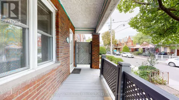 Toronto (trinity-bellwoods), ON M6J2G6,196 MARKHAM STREET