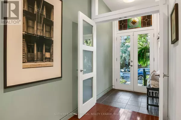 Toronto (moss Park), ON M5A2V9,435 ONTARIO STREET