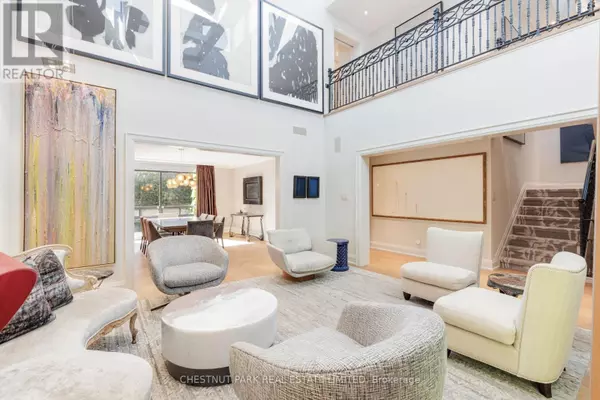 Toronto (yonge-st. Clair), ON M4V2G1,84 ORIOLE ROAD