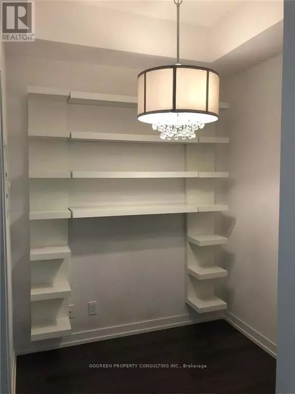 Toronto (mount Pleasant West), ON M4S0A4,89 Dunfield AVE #3206