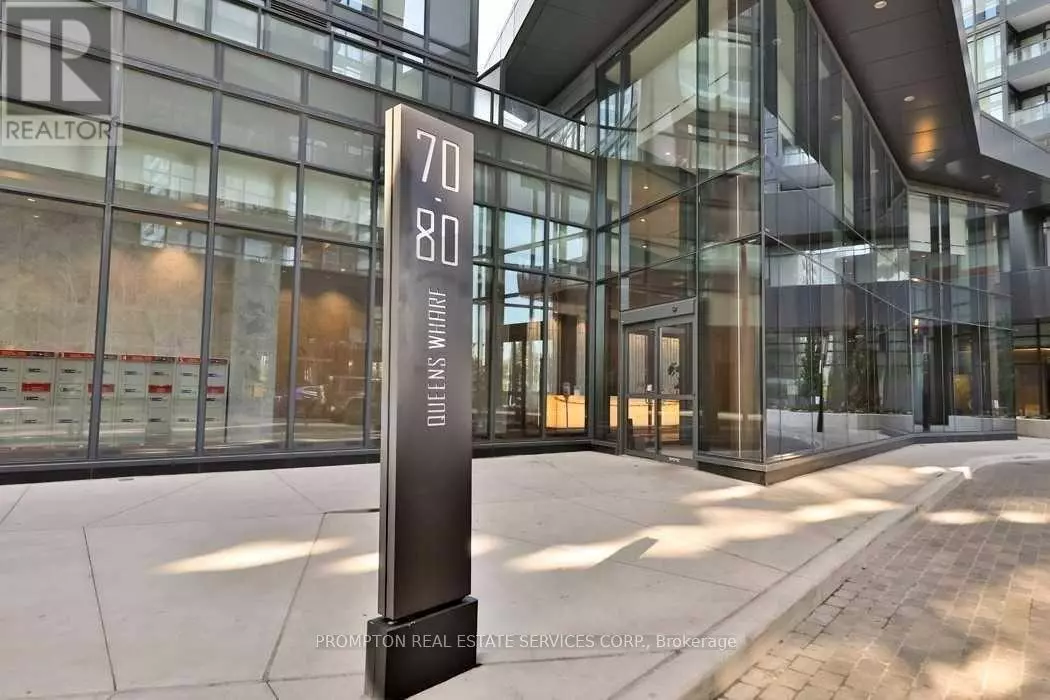 Toronto (waterfront Communities), ON M5V0J3,80 Queens Wharf RD #812
