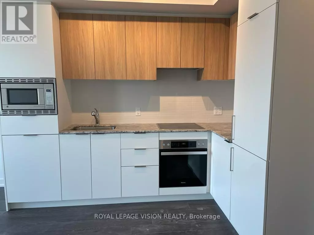 Toronto (banbury-don Mills), ON M3C0H1,50 O'Neil RD #1003