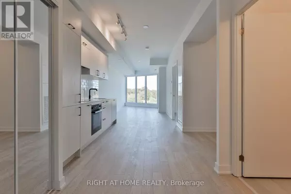 1 KYLE LOWRY RD RD #517, Toronto (banbury-don Mills), ON M3C0S6