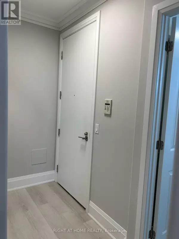 Toronto (willowdale East), ON M2N0C2,100 Harrison Garden BLVD #GPH23